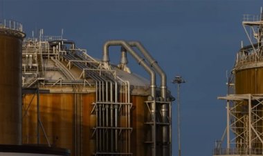 الطلب العالمي على الغاز يتجه للانخفاض لأول مرة منذ 2022