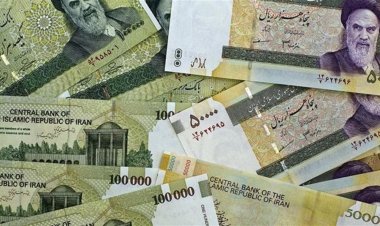 انهيار جديد للعملة الإيرانية: الـ100 دولار تقفز إلى أكثر من 19 مليون تومان