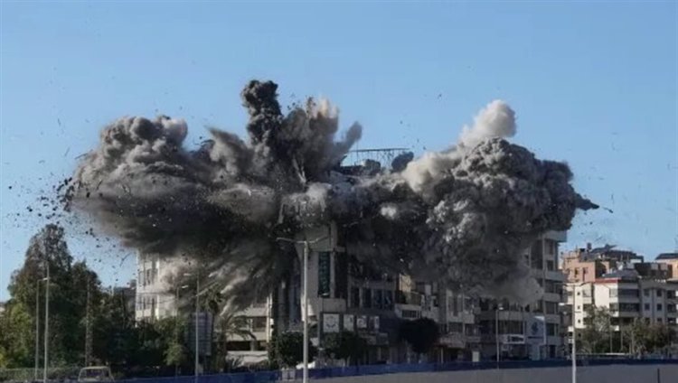 الجيش الإيراني يعلن مقتل 8 جنود جراء الضربات الأمريكية الأخيرة