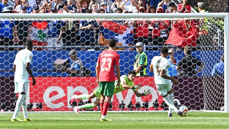 جدل تحكيمي.. هل سبق هدف مبابي في مرمى المغرب لمسة يد؟