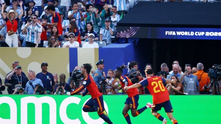 إسبانيا تهزم الأرجنتين وتتوج بكأس العالم للمرة الثانية في تاريخها